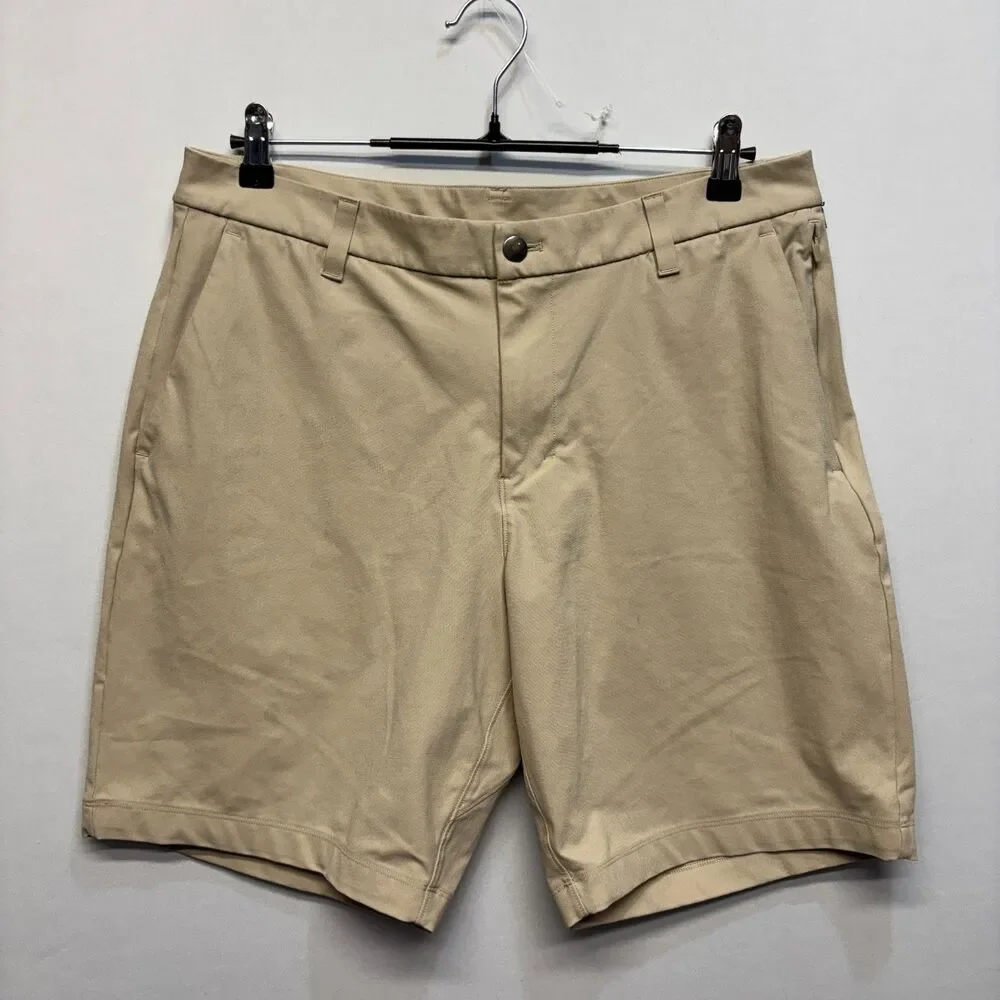 Lululemon Men ABC Shorts Classic Fit 9